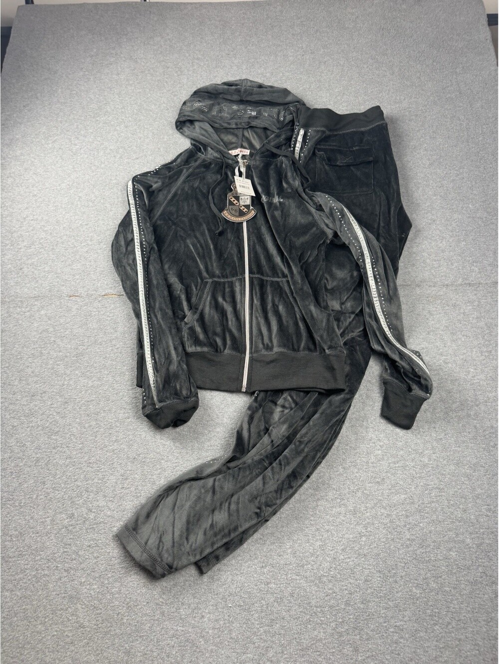 Y2K Vintage BB Jeans Gray Valour Jogging‎ Suit
